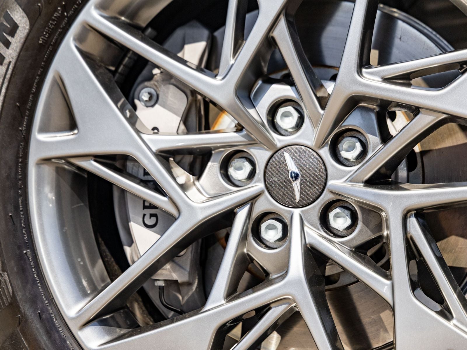 2025 Genesis GV70 2.5T