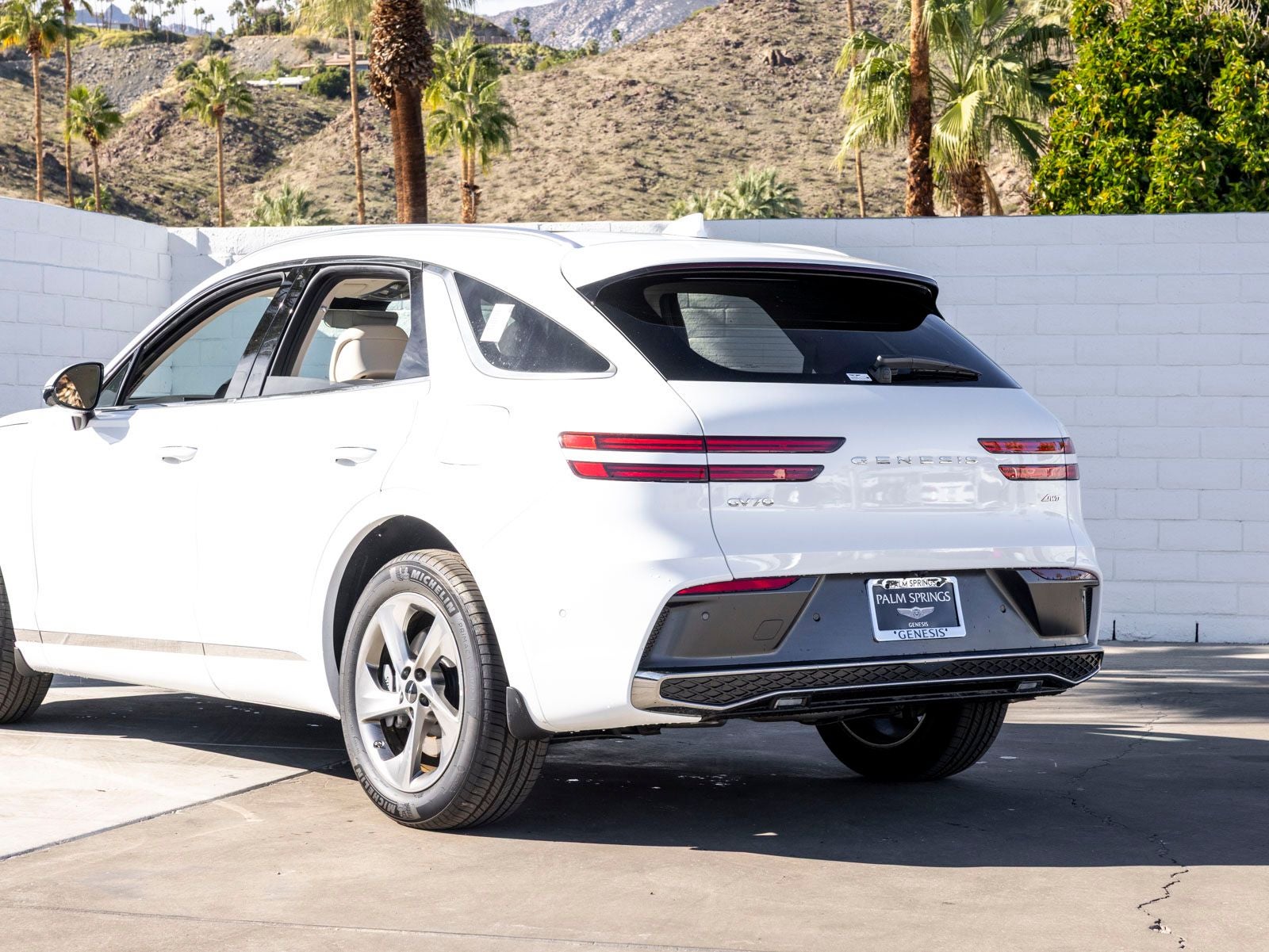 2026 Genesis GV70 2.5T Advanced