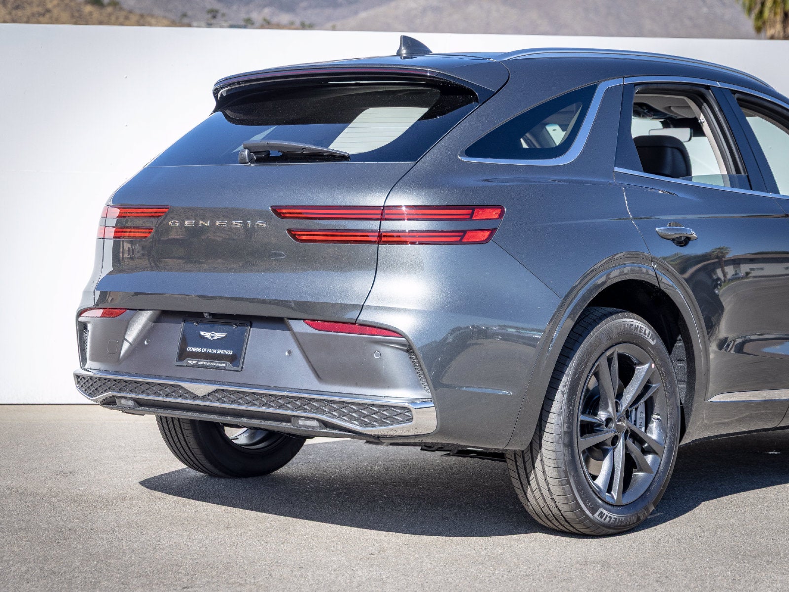 2027 Genesis GV70 2.5T Select