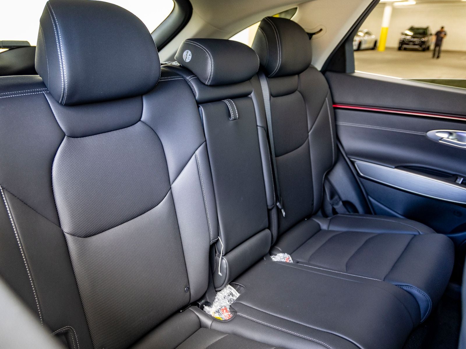 2027 Genesis GV70 2.5T Select