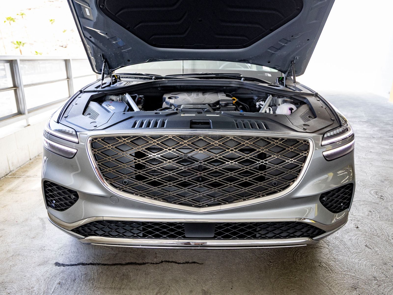 2027 Genesis GV70 2.5T Select