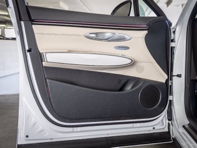 2027 Genesis GV70 2.5T Advanced