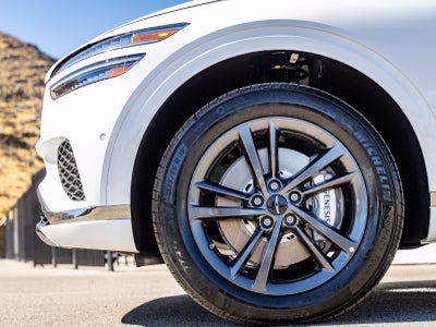2027 Genesis GV70 2.5T Advanced