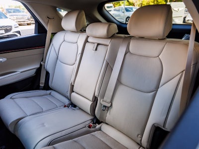 2027 Genesis GV70 2.5T Advanced