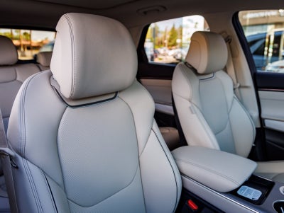 2027 Genesis GV70 2.5T Advanced