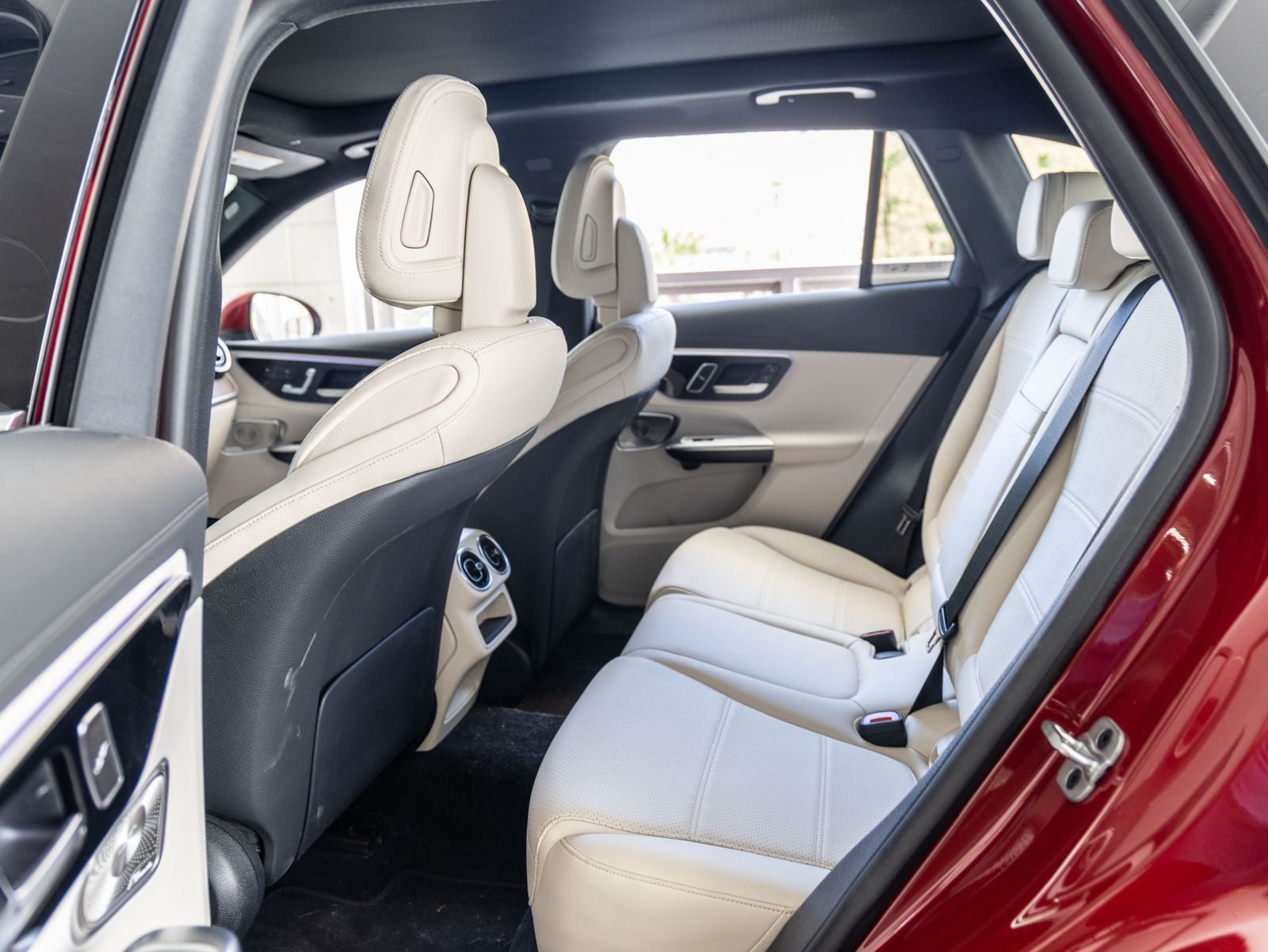 2024 Mercedes-Benz GLC GLC 300
