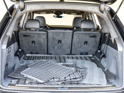 2022 Audi Q7 55 Prestige quattro