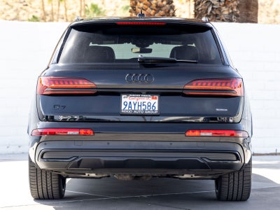 2022 Audi Q7 55 Prestige quattro