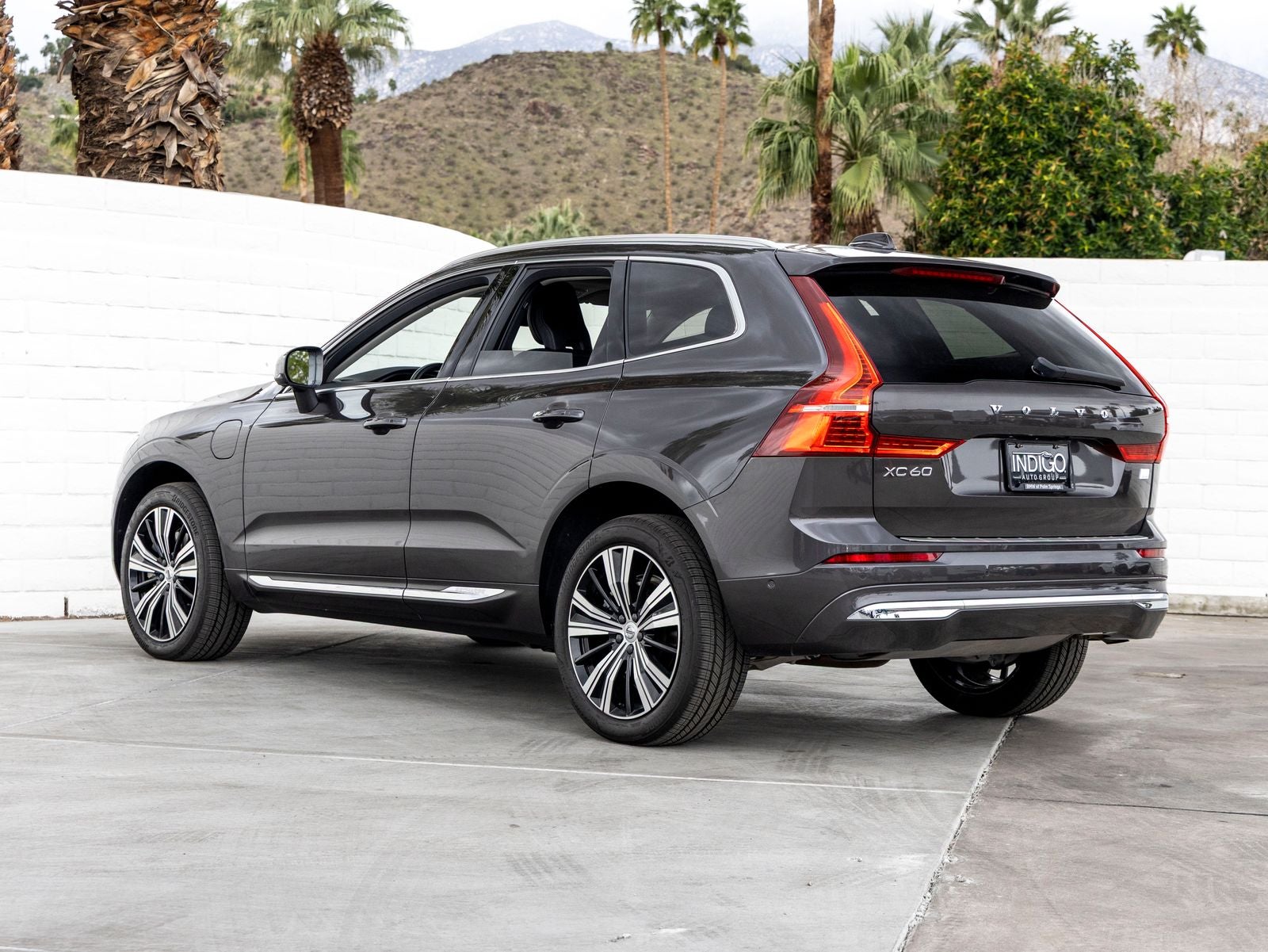 2022 Volvo XC60 Recharge Plug-In Hybrid T8 Inscription