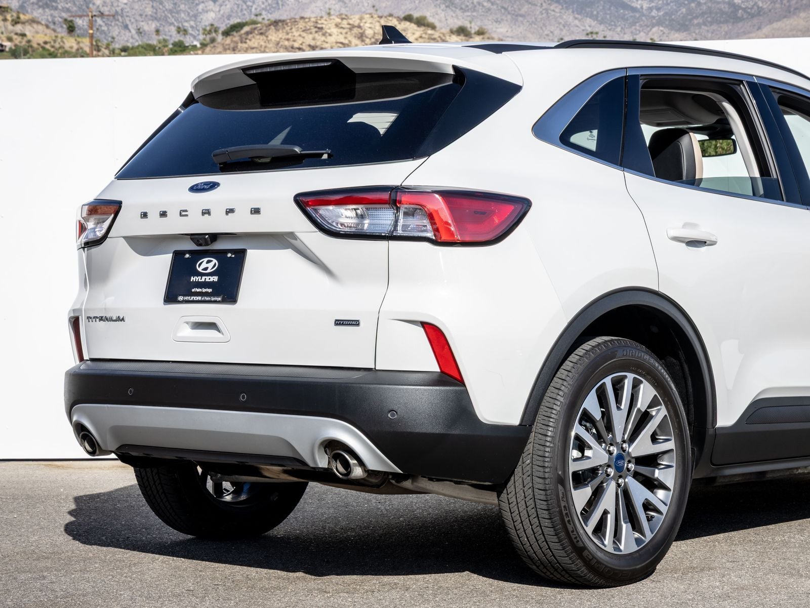 2022 Ford Escape Titanium Hybrid