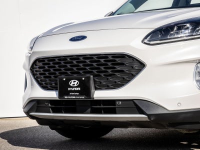 2022 Ford Escape Titanium Hybrid