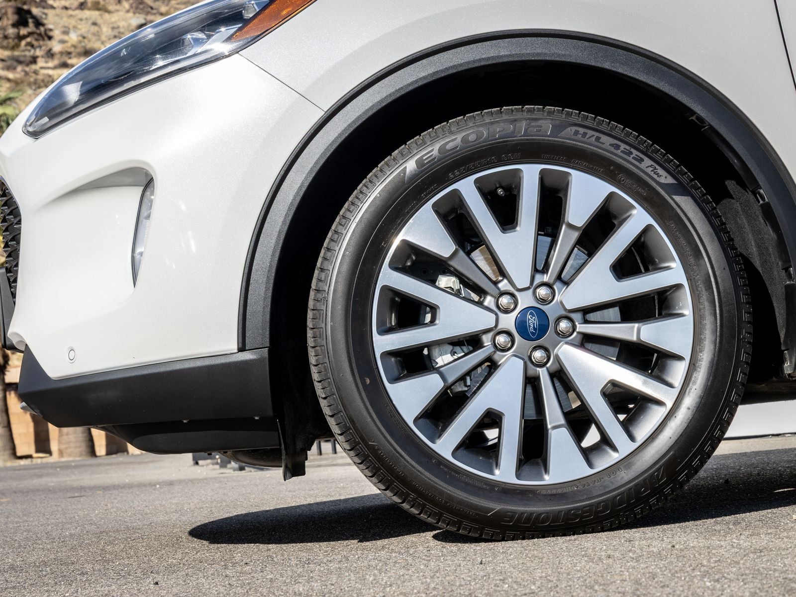 2022 Ford Escape Titanium Hybrid