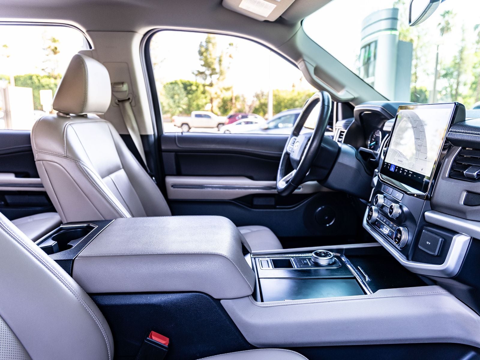 2022 Ford Expedition XLT