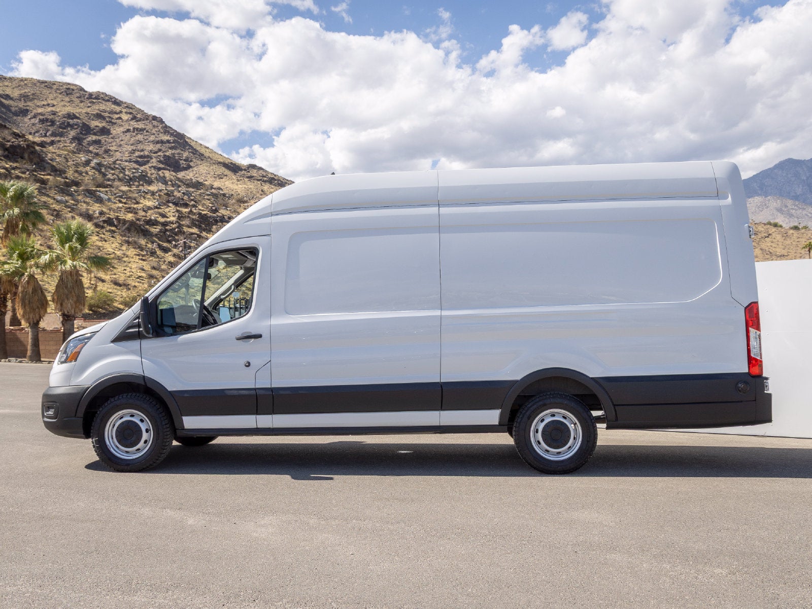 2020 Ford Transit-250 Base