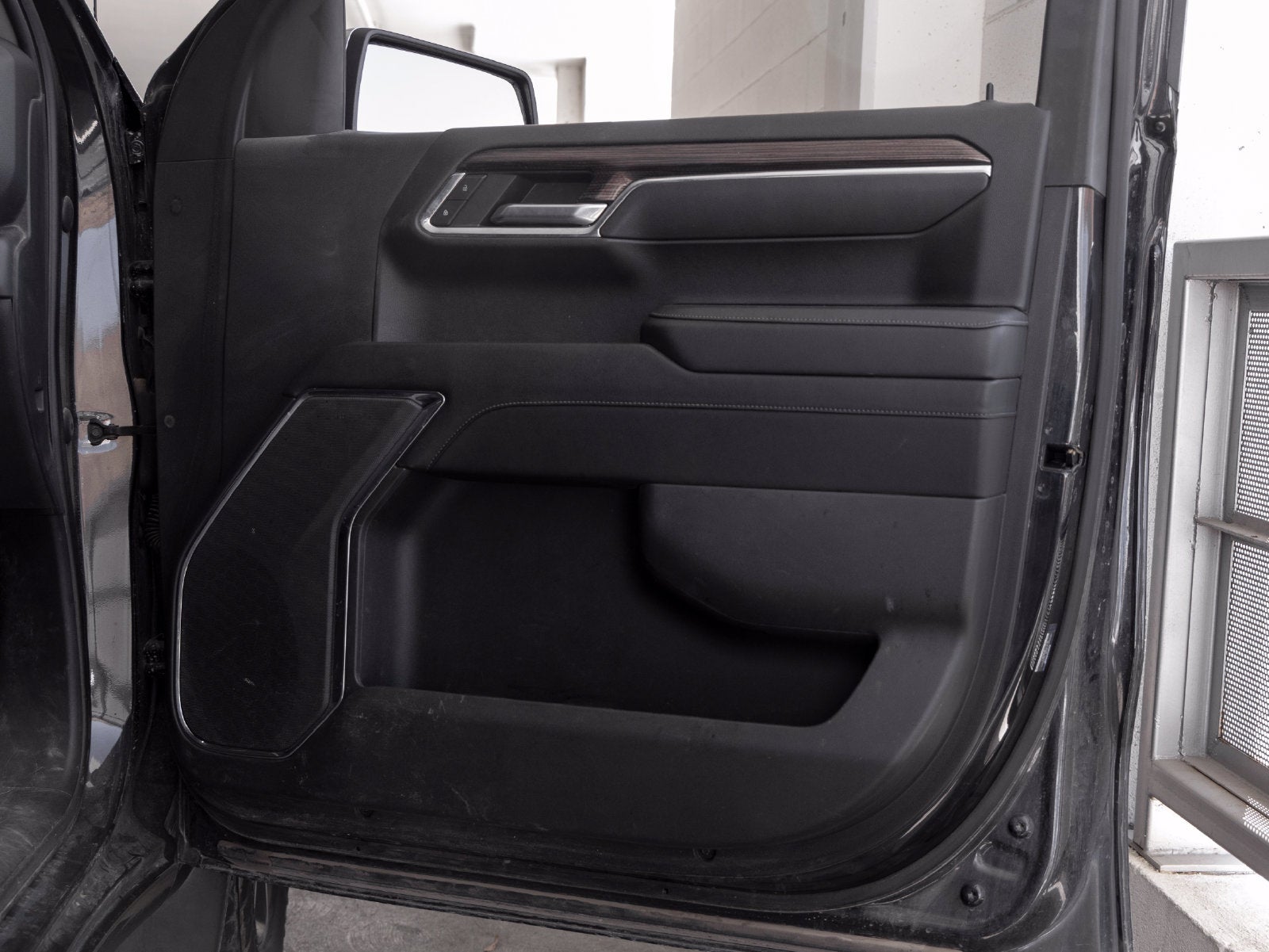 2023 Chevrolet Silverado 1500 LT LT1