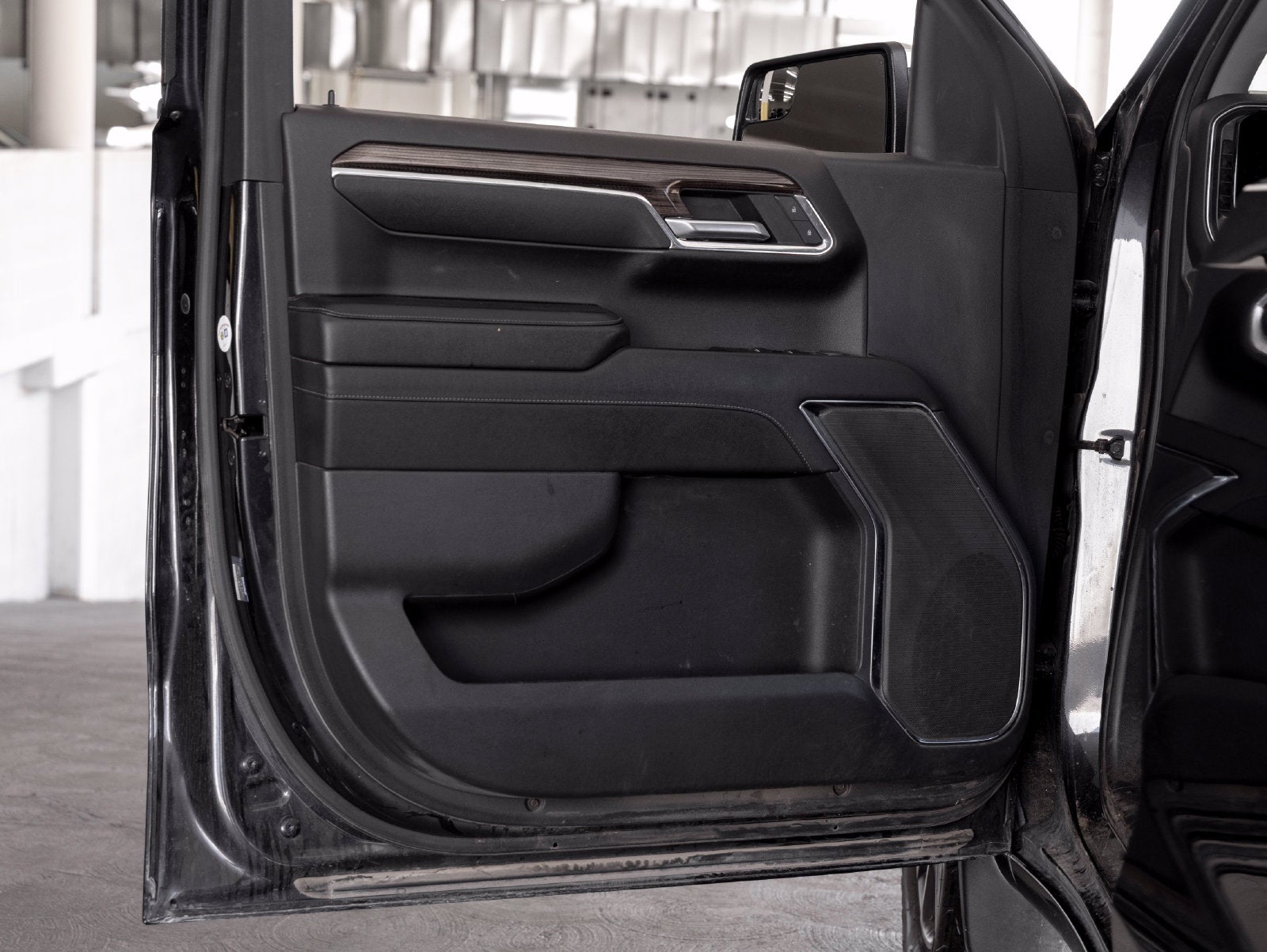2023 Chevrolet Silverado 1500 LT LT1