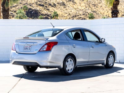 2016 Nissan Versa 1.6 SV