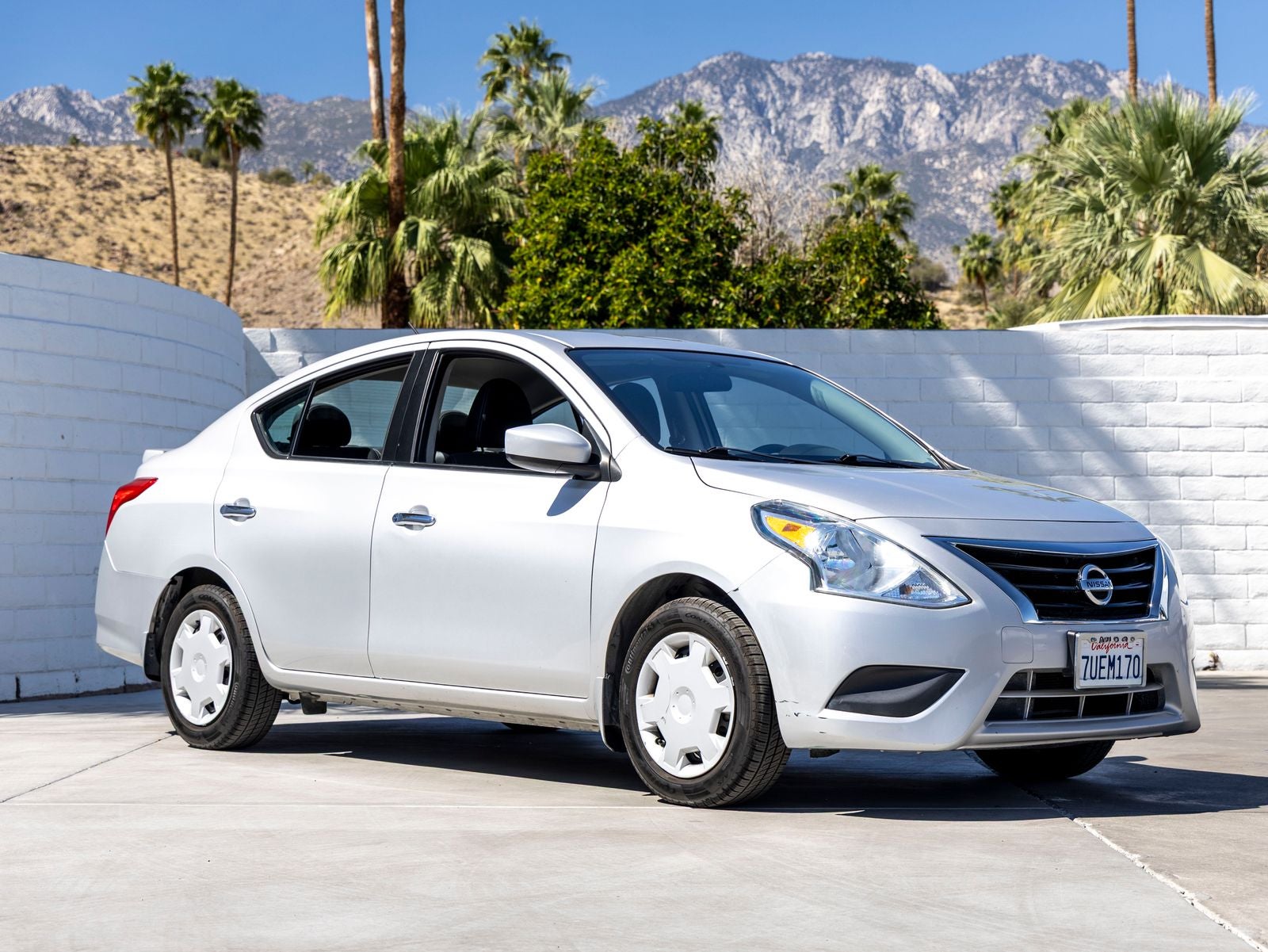 2016 Nissan Versa 1.6 SV