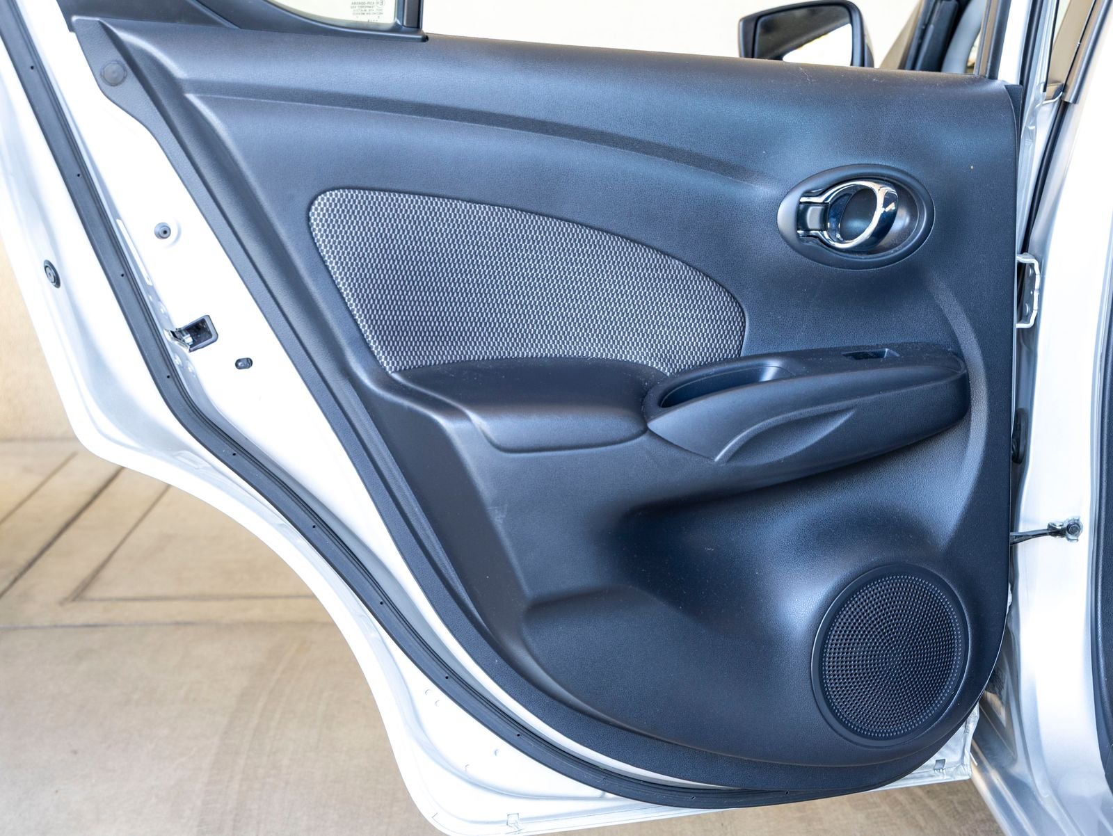 2016 Nissan Versa 1.6 SV