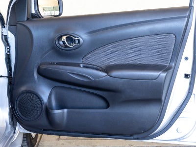 2016 Nissan Versa 1.6 SV