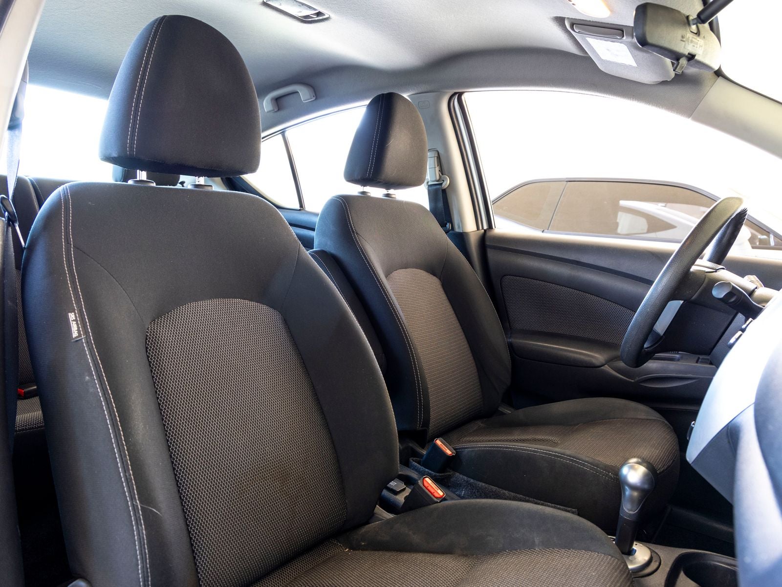 2016 Nissan Versa 1.6 SV