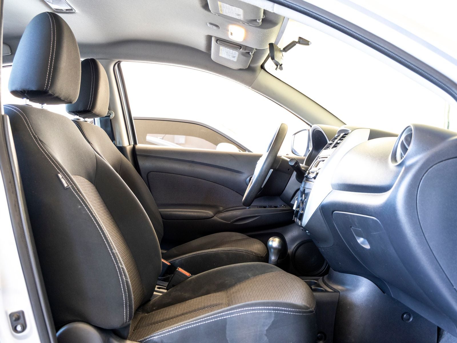 2016 Nissan Versa 1.6 SV