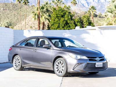 2016 Toyota Camry Hybrid XLE