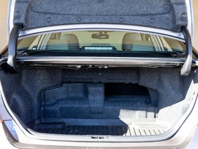 2016 Toyota Camry Hybrid XLE