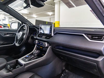 2021 Toyota RAV4 Hybrid XSE