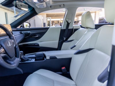 2022 Lexus ES 350 Luxury