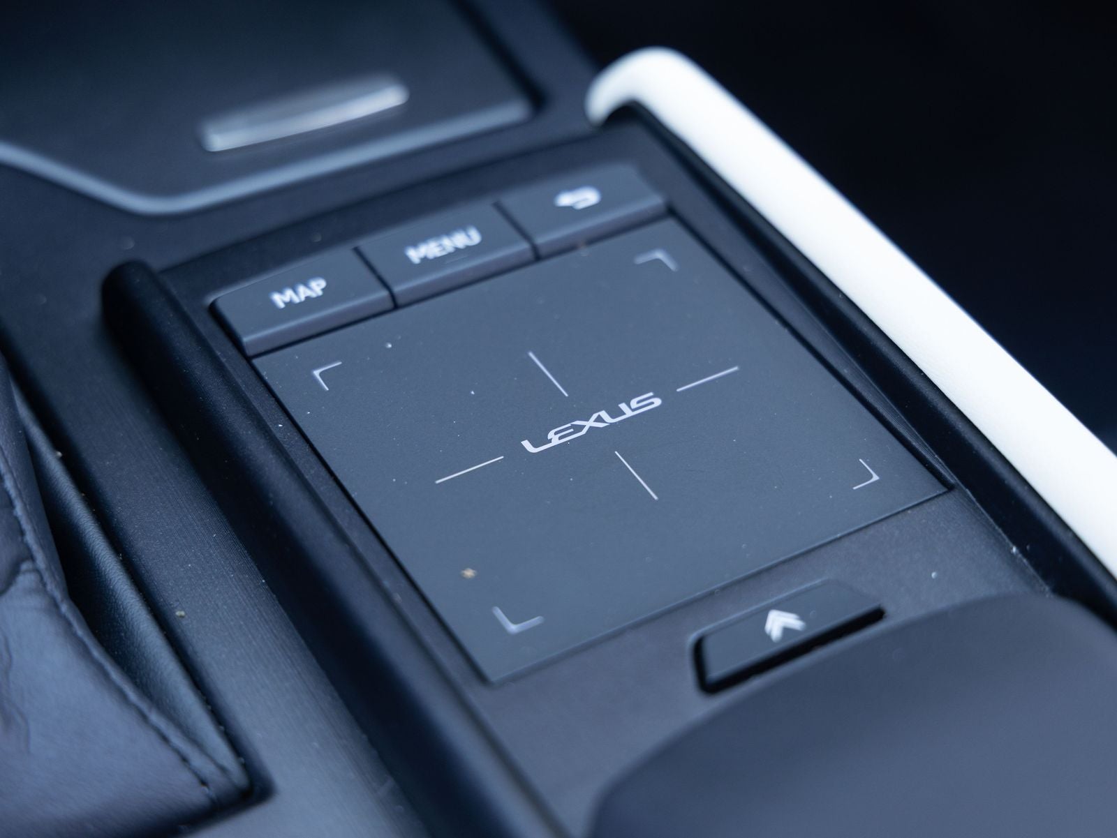 2022 Lexus ES 350 Luxury