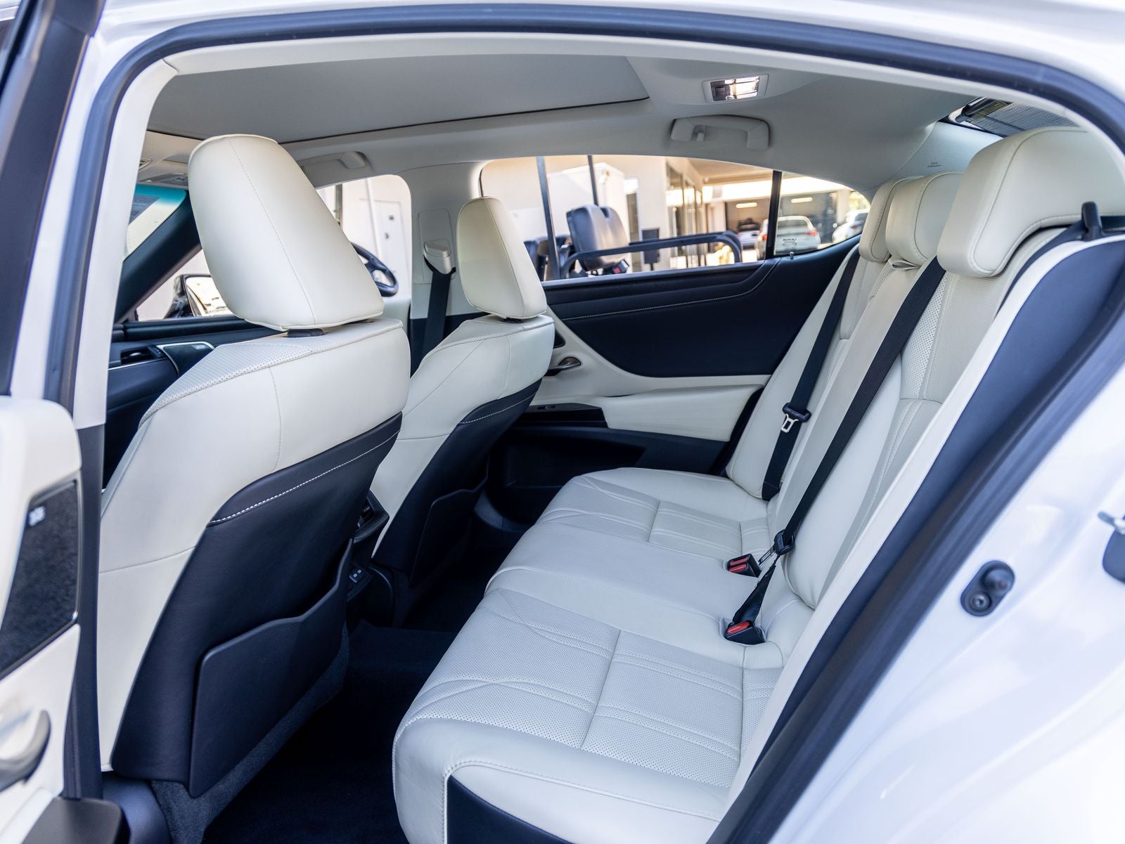 2022 Lexus ES 350 Luxury