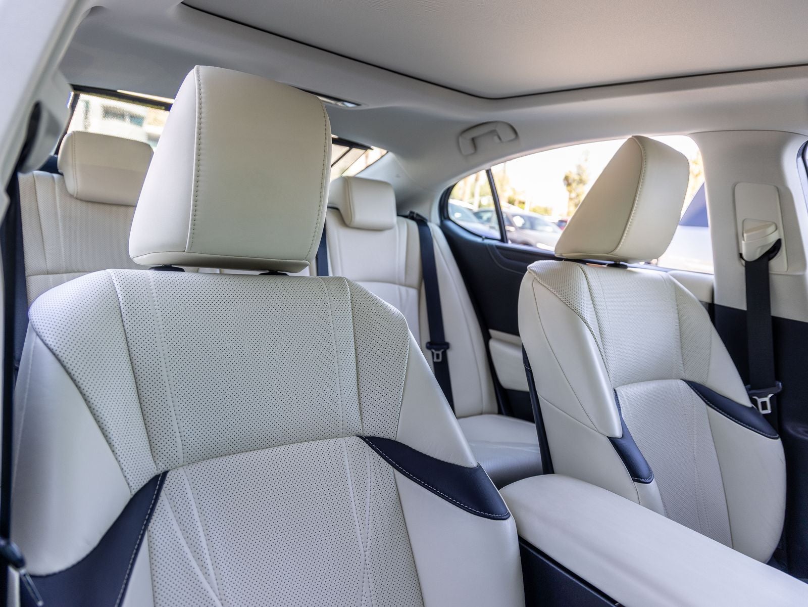 2022 Lexus ES 350 Luxury