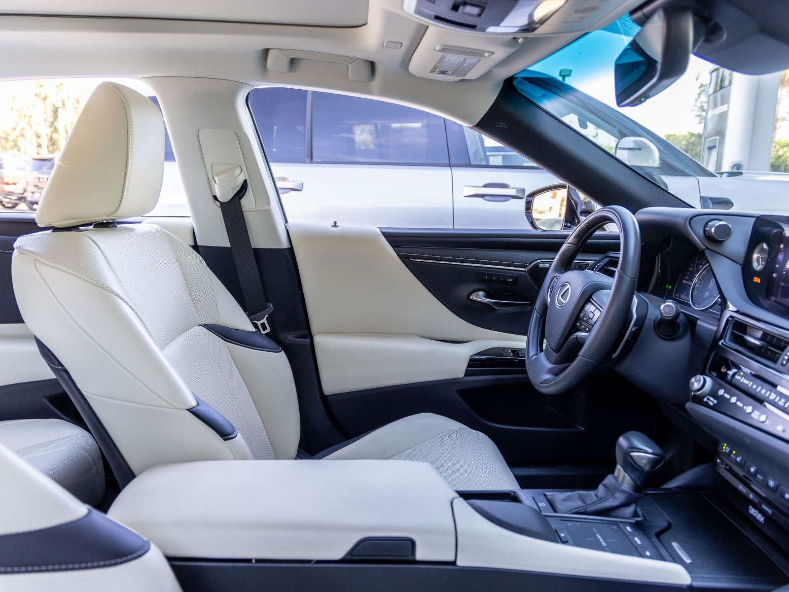 2022 Lexus ES 350 Luxury