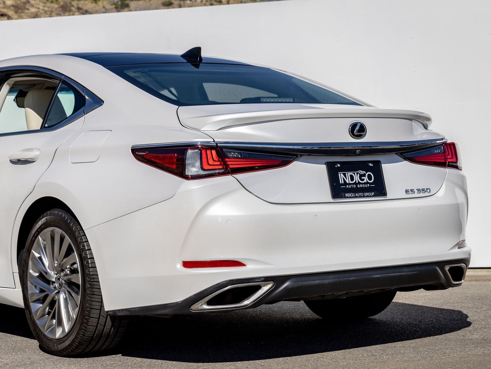 2022 Lexus ES 350 Luxury