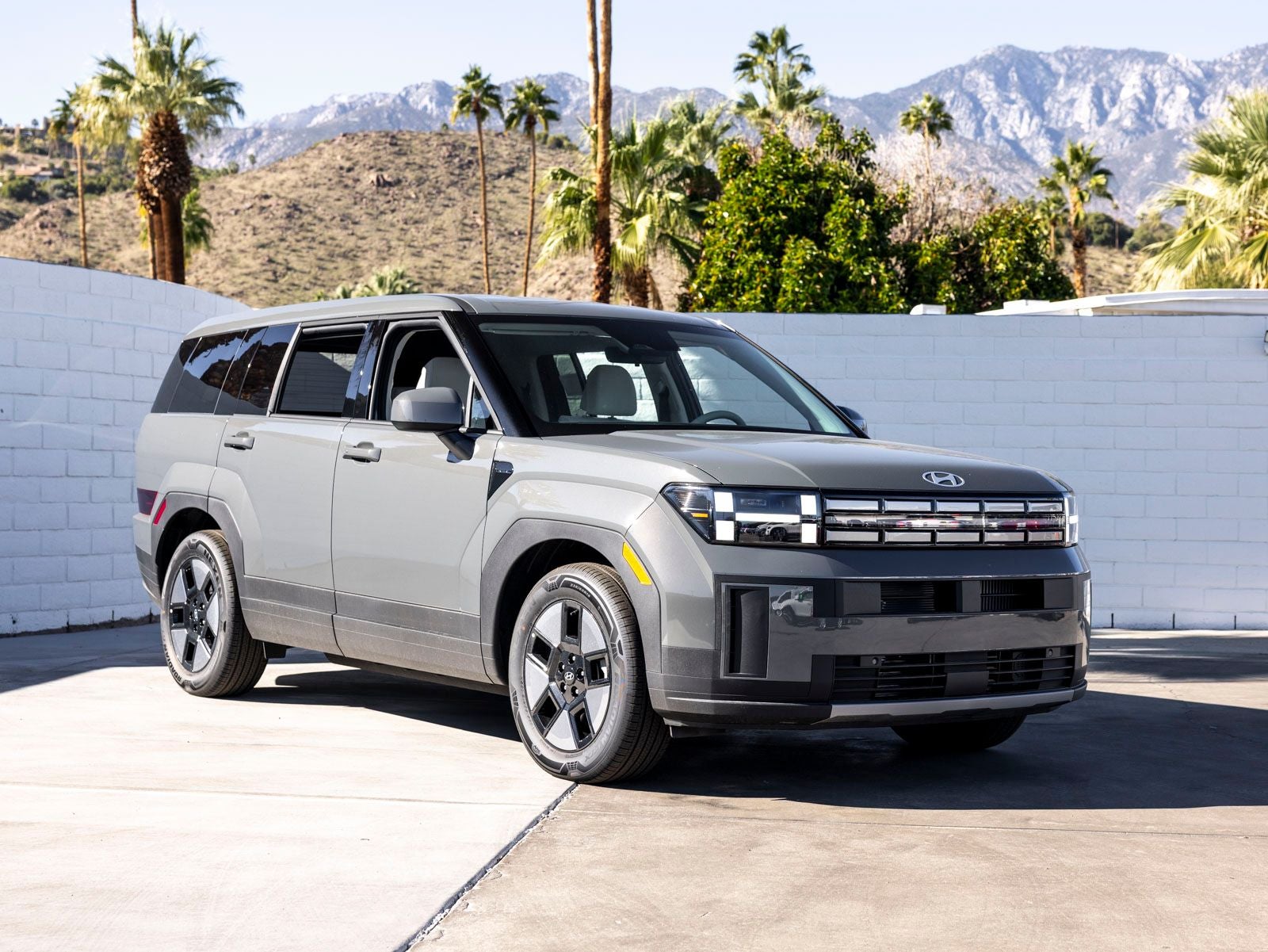 2026 Hyundai Santa Fe Hybrid SE