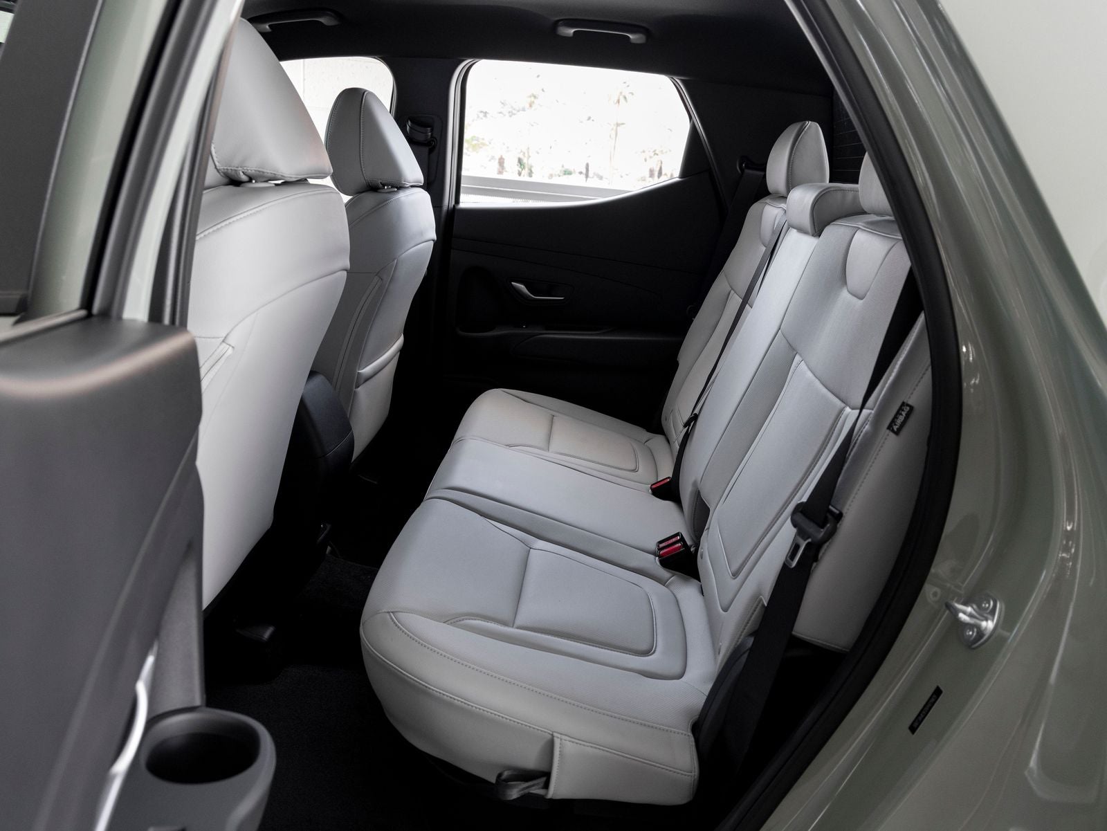 2027 Hyundai Santa Cruz SE