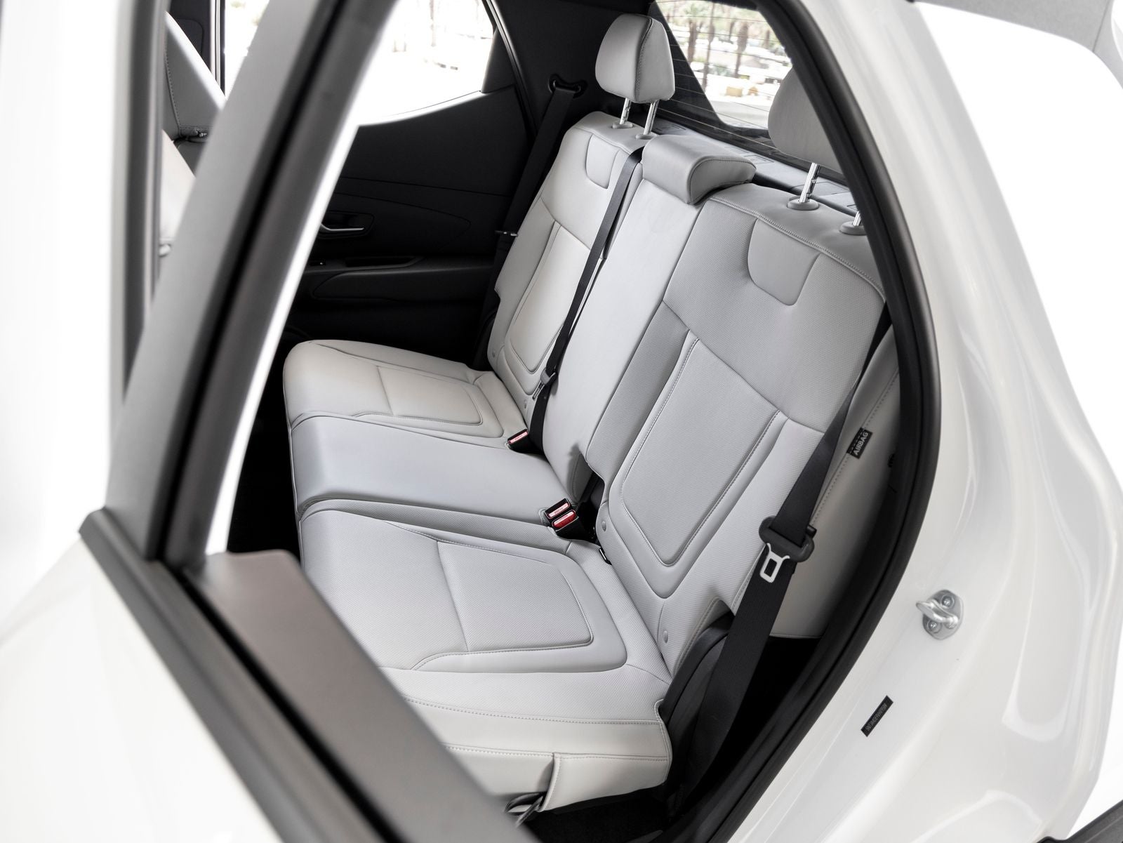2027 Hyundai Santa Cruz SE
