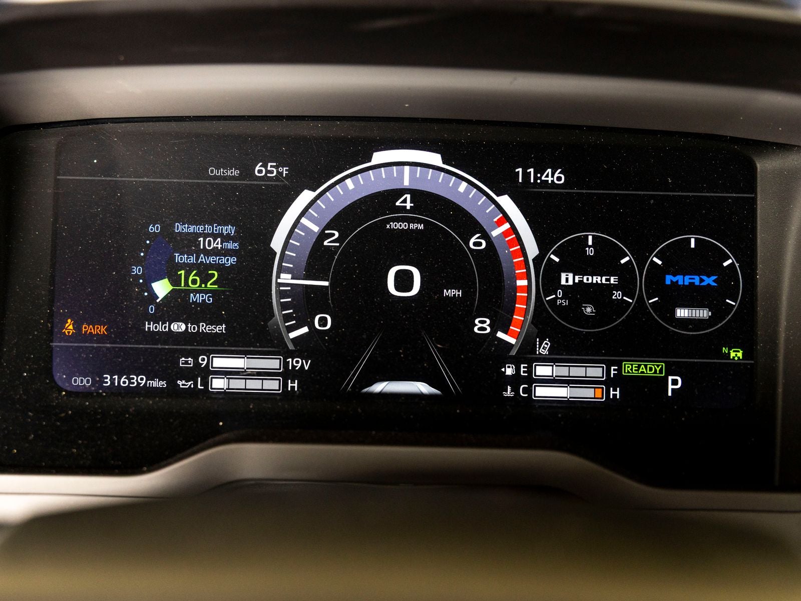 2022 Toyota Tundra Hybrid Platinum