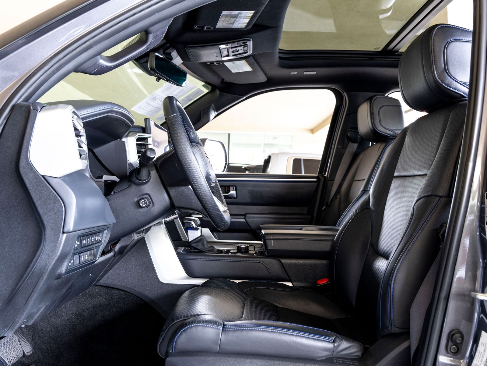 2022 Toyota Tundra Hybrid Platinum