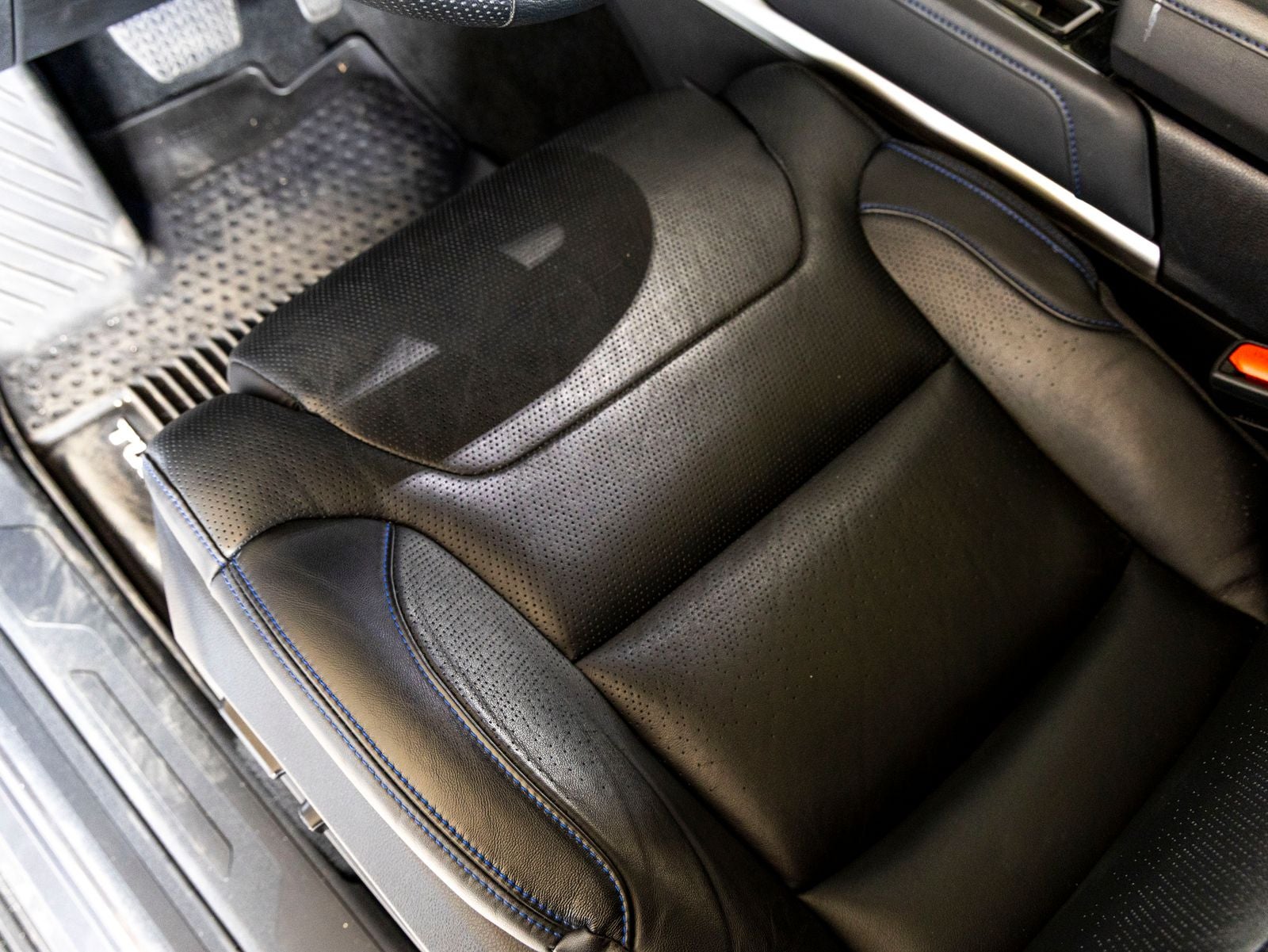 2022 Toyota Tundra Hybrid Platinum