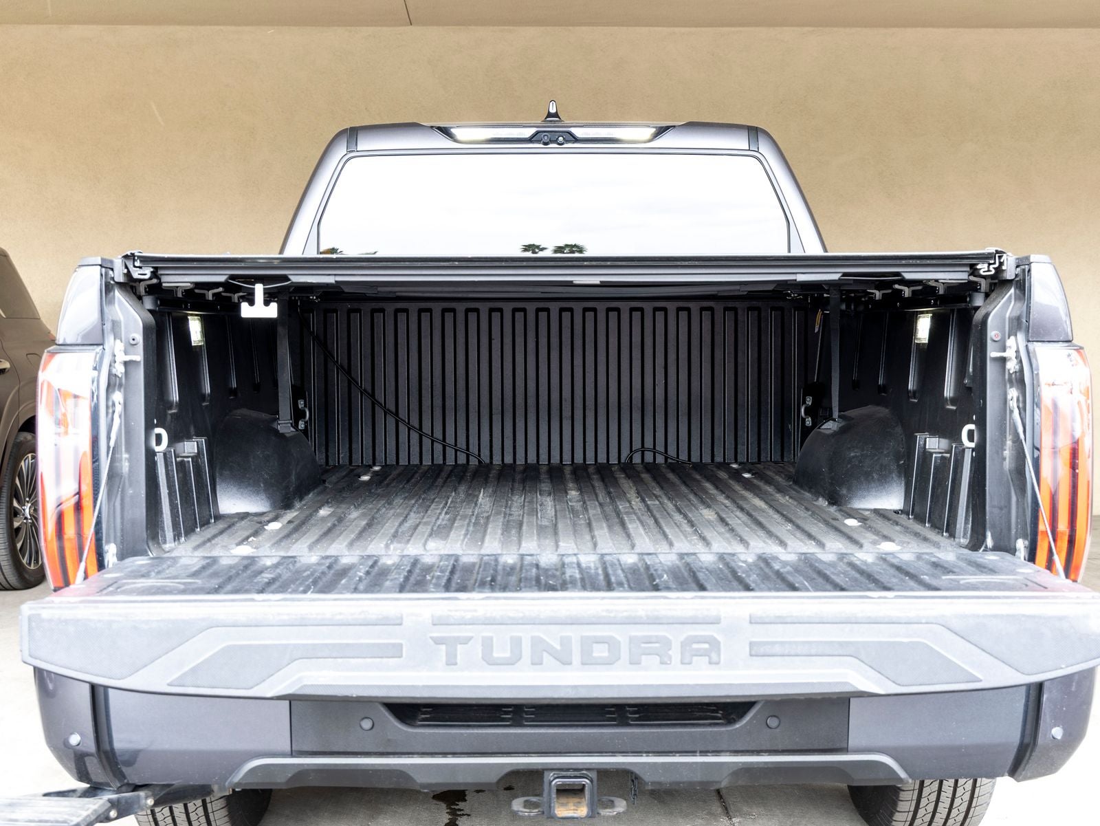 2022 Toyota Tundra Hybrid Platinum