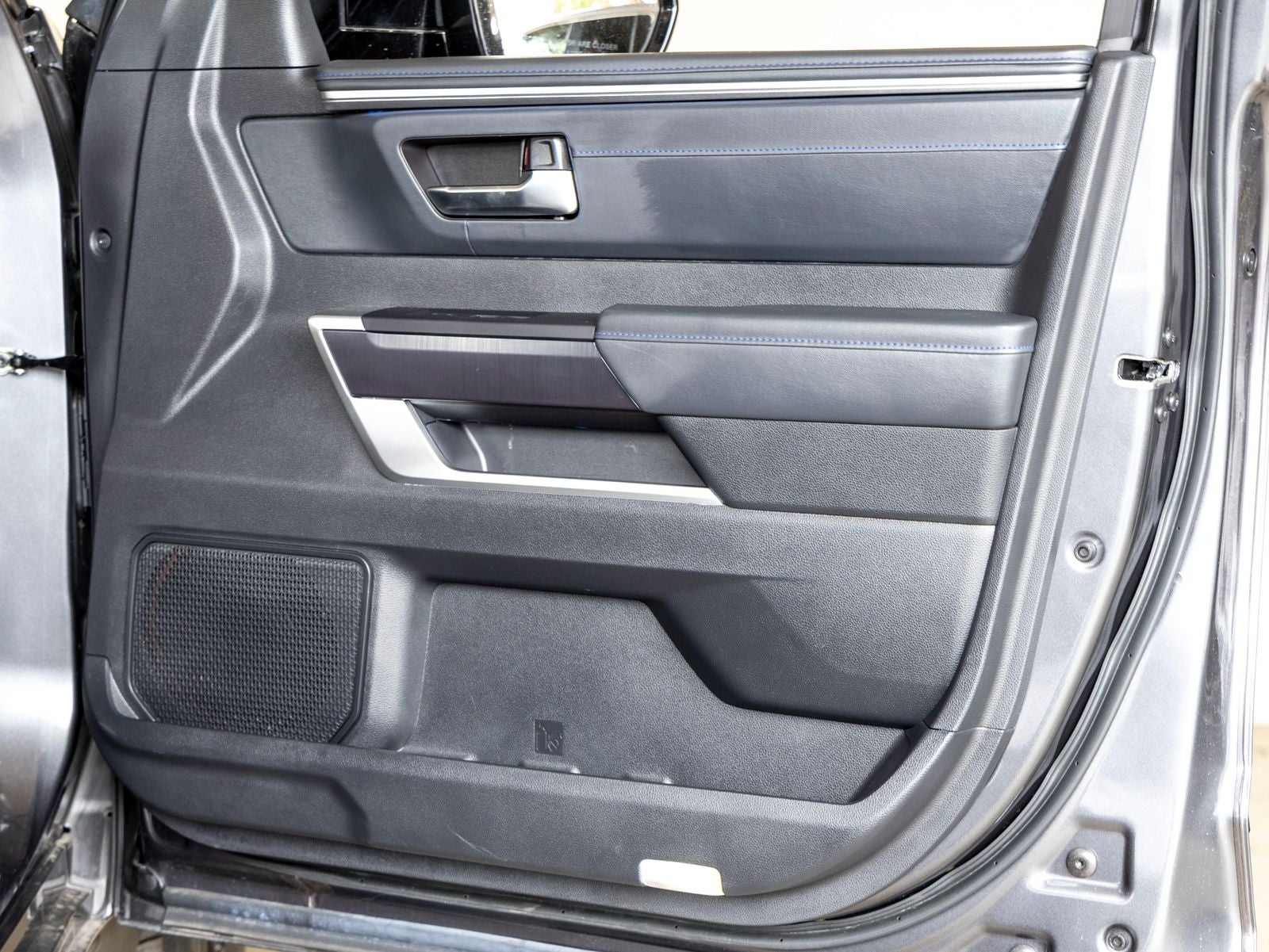 2022 Toyota Tundra Hybrid Platinum