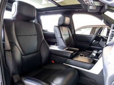 2022 Toyota Tundra Hybrid Platinum