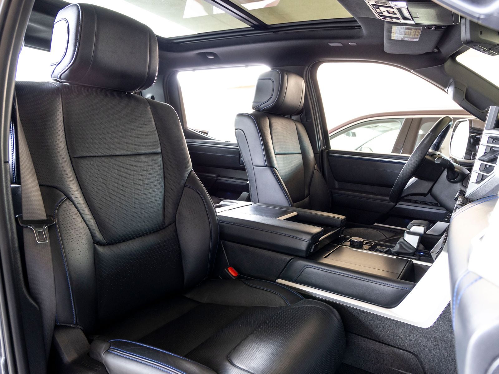 2022 Toyota Tundra Hybrid Platinum