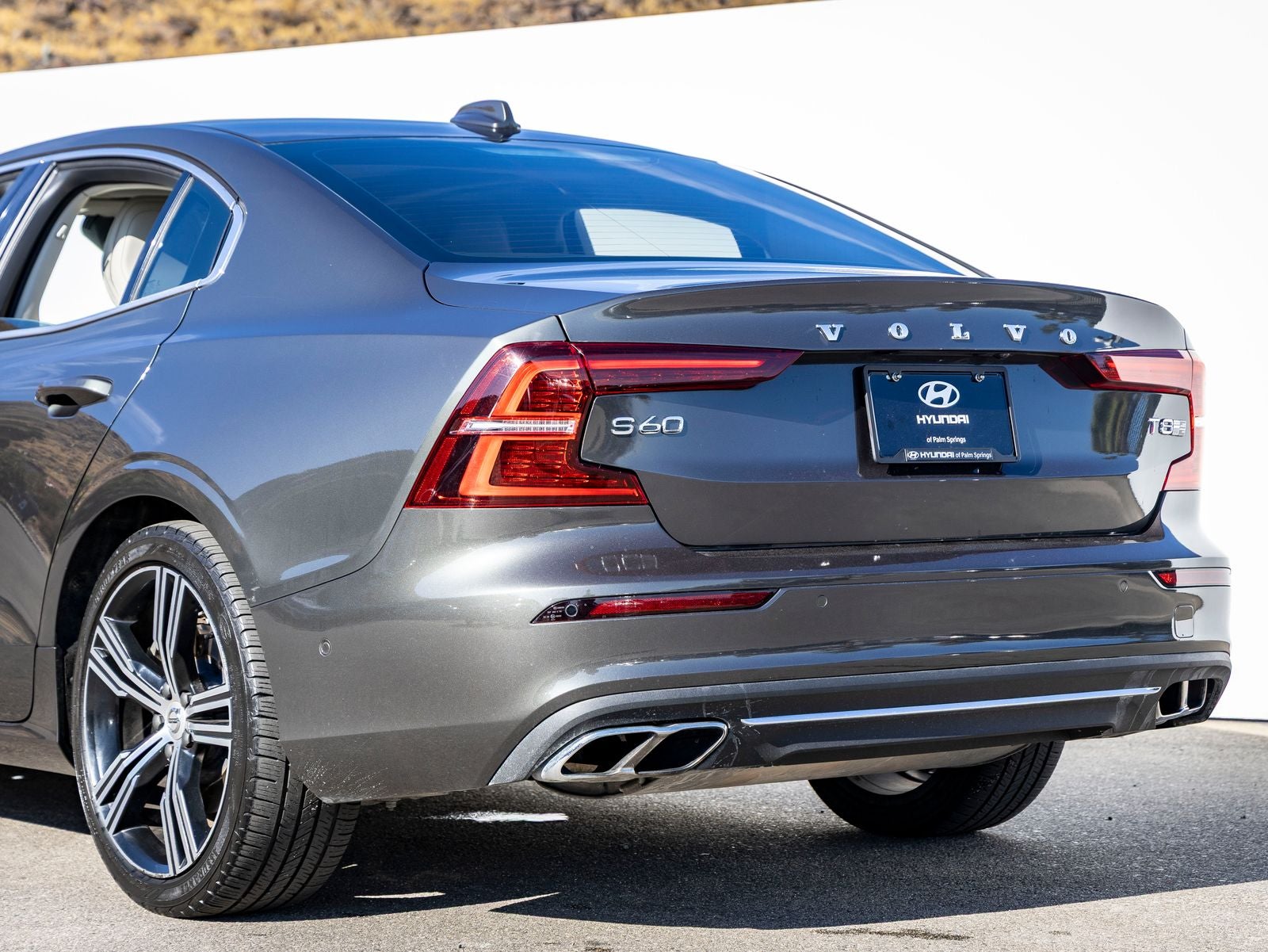 2019 Volvo S60 Hybrid T8 Inscription