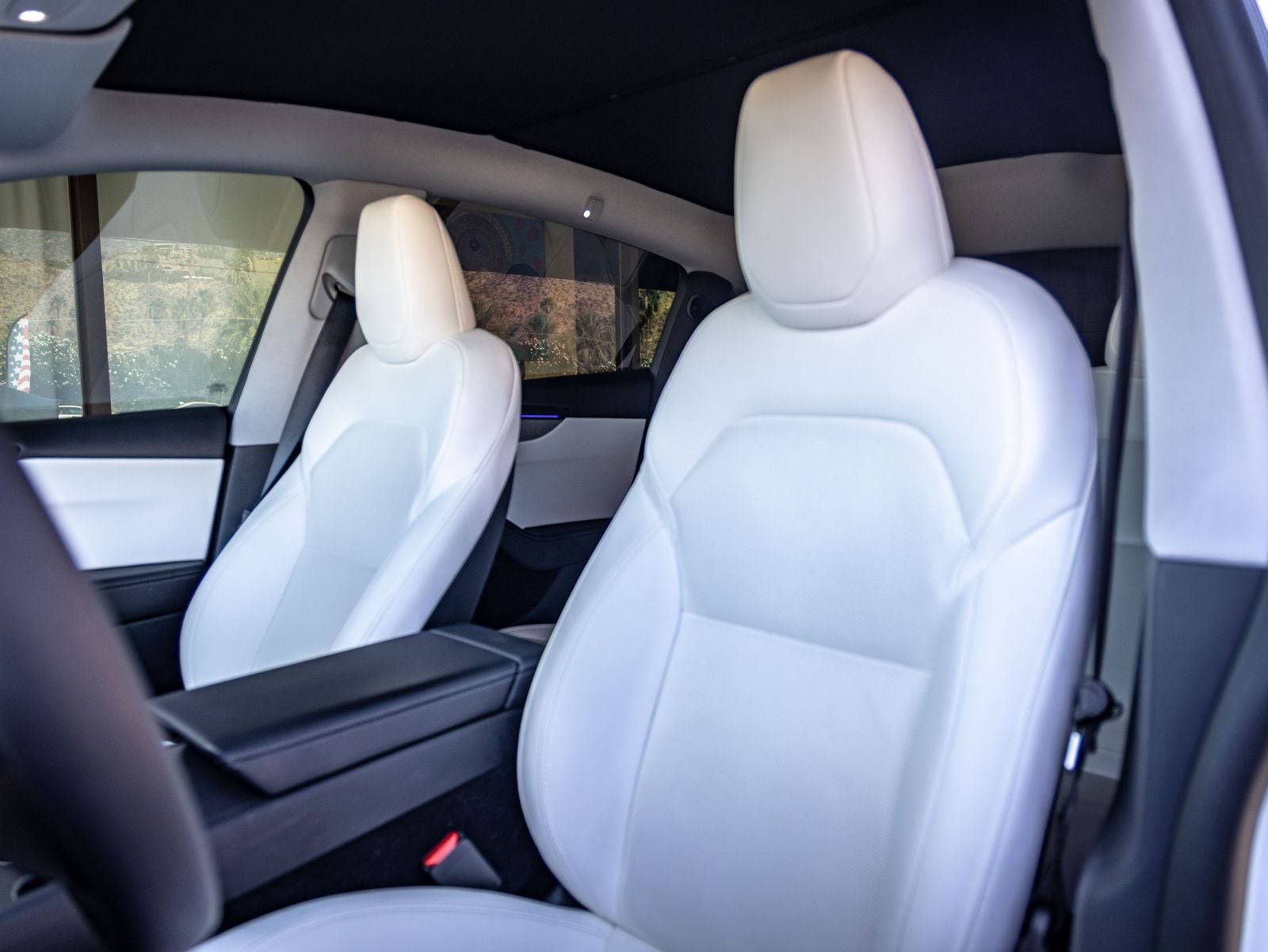 2026 Tesla Model Y LONG RANGE