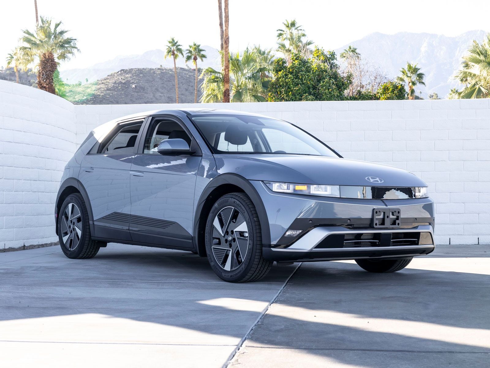 2026 Hyundai IONIQ 5 SE