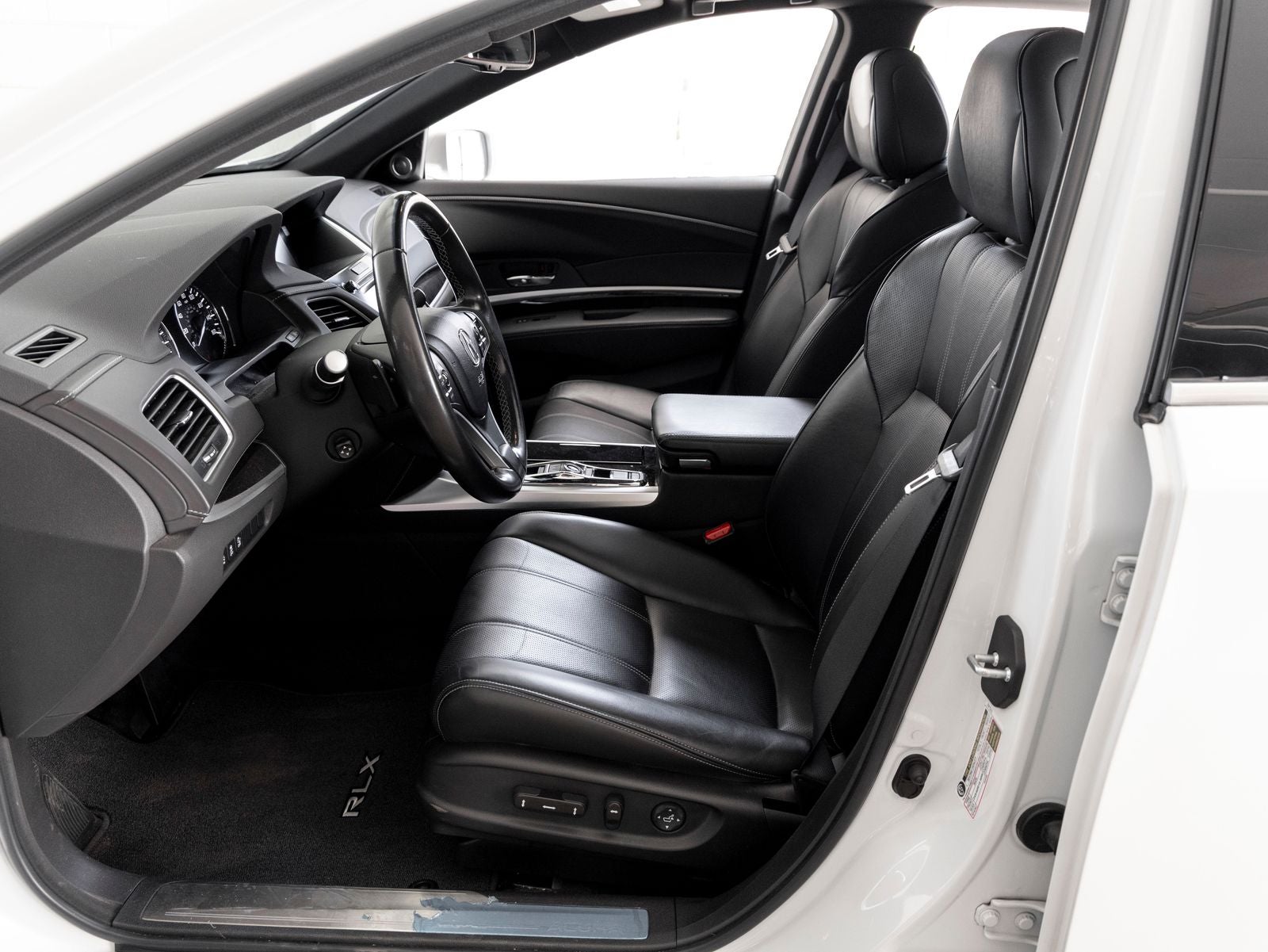 2018 Acura RLX Base