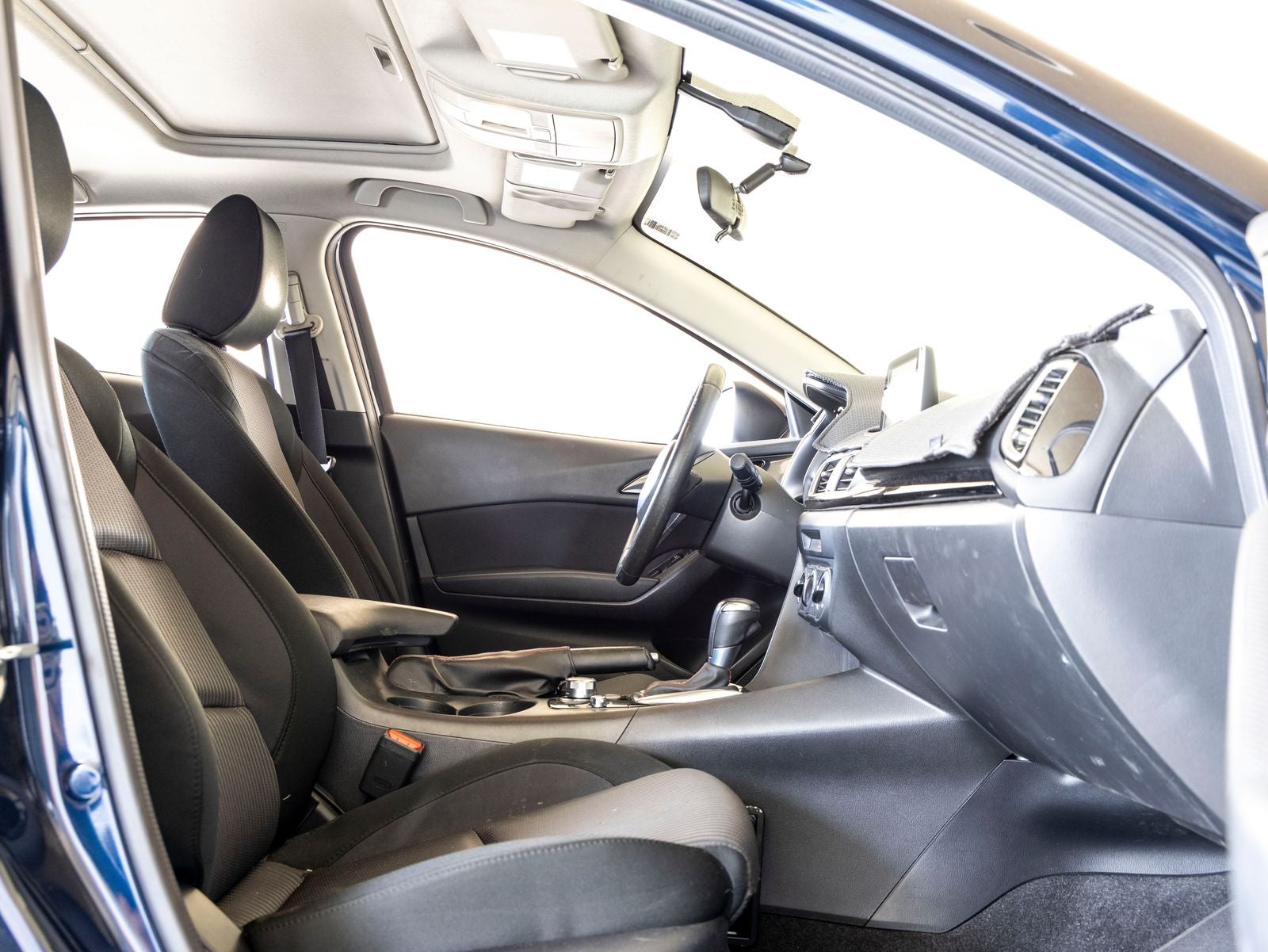 2016 Mazda Mazda3 i Touring